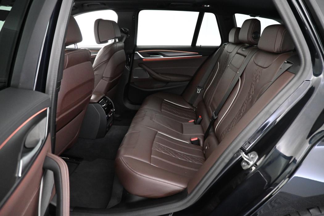 BMW 540 2022