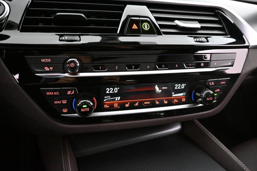 BMW 540 2022