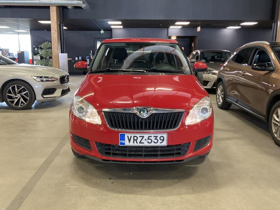 SKODA Fabia 2012