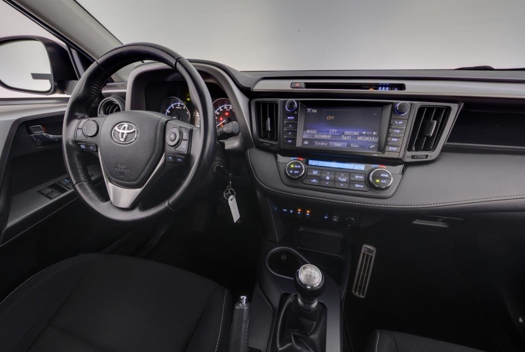 TOYOTA RAV4 2016
