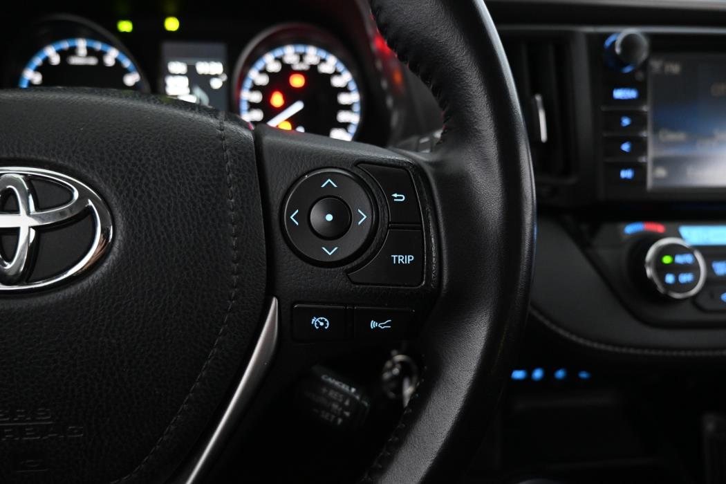 TOYOTA RAV4 2016