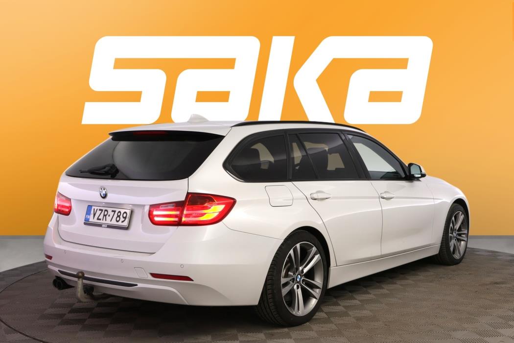 BMW 330 2014