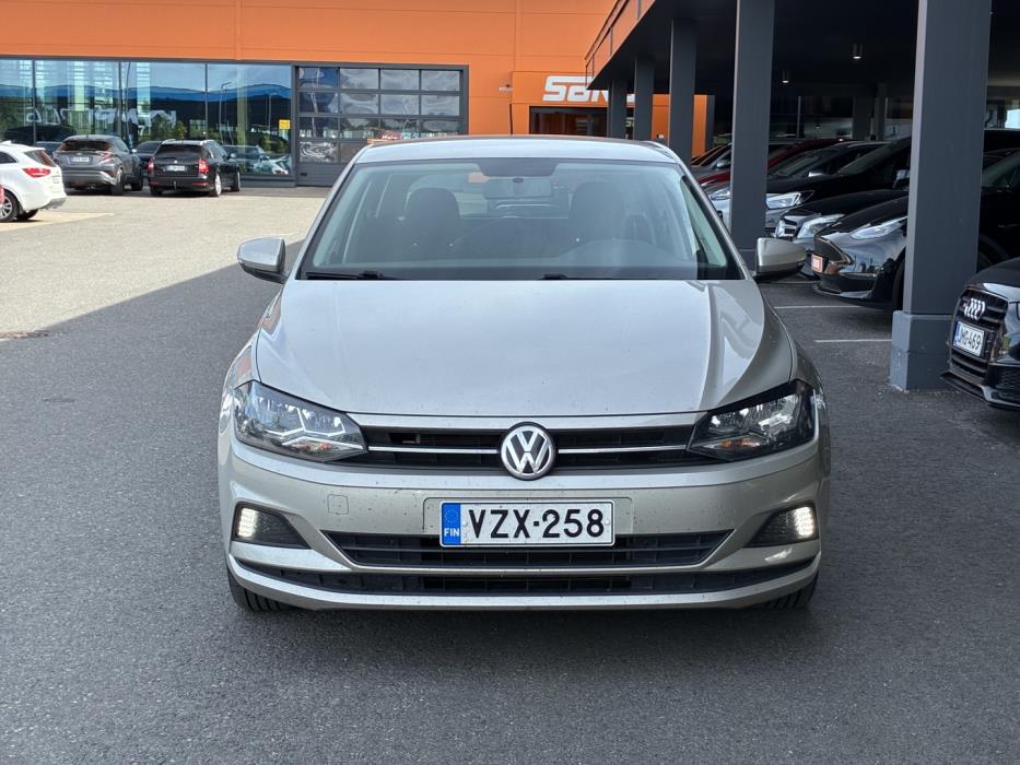 VOLKSWAGEN Polo 2018