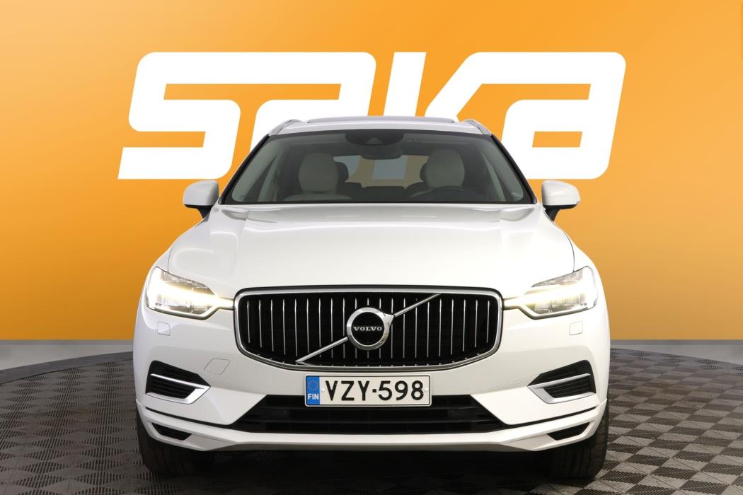 VOLVO XC60 2019