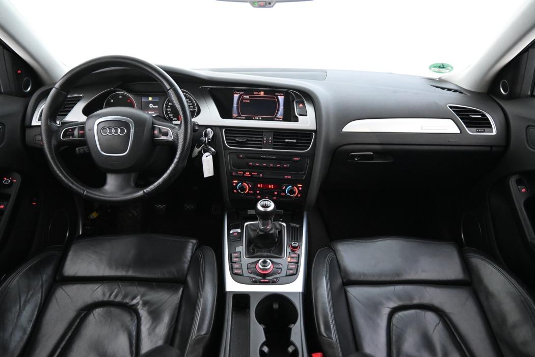 AUDI A4 2008