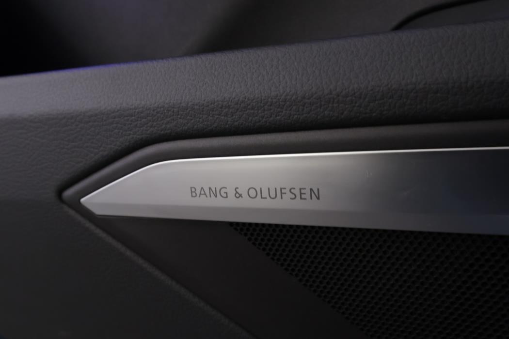 AUDI e-tron 2023