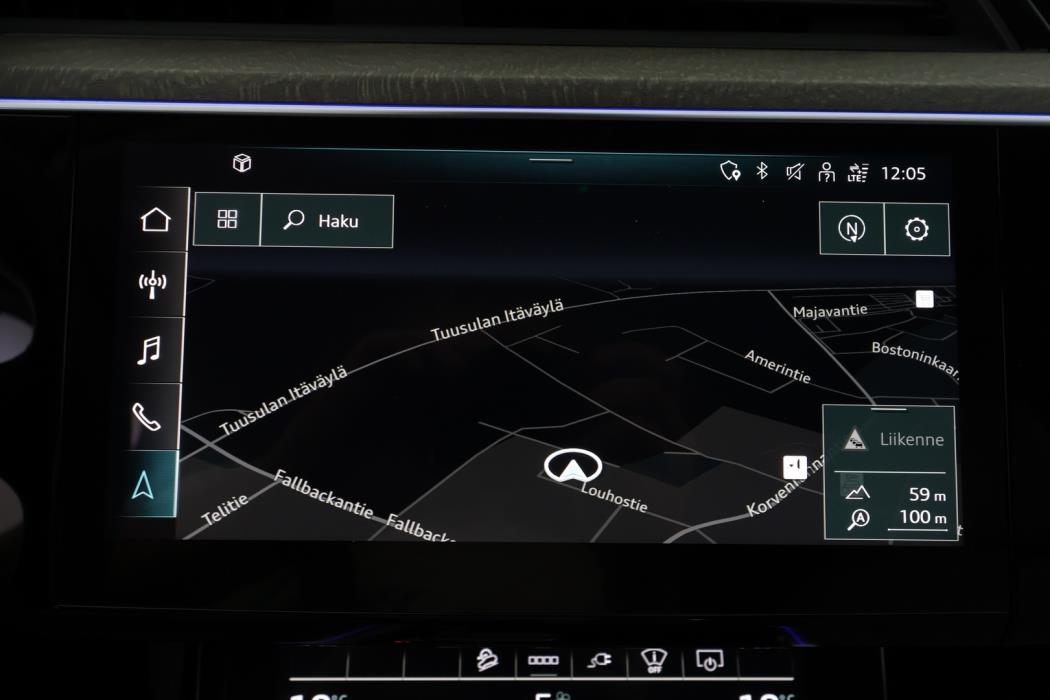 AUDI e-tron 2023
