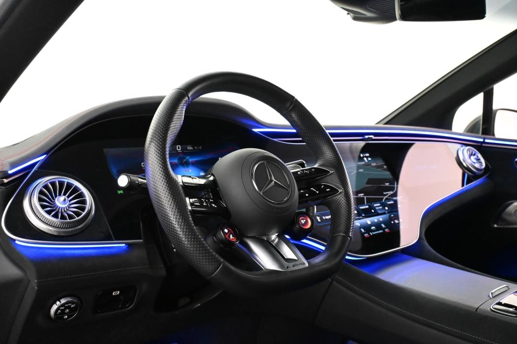 MERCEDES-BENZ EQE 2023