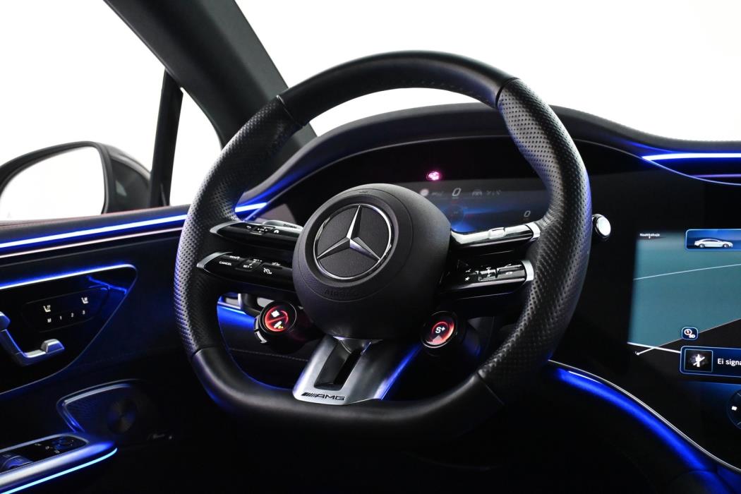 MERCEDES-BENZ EQE 2023