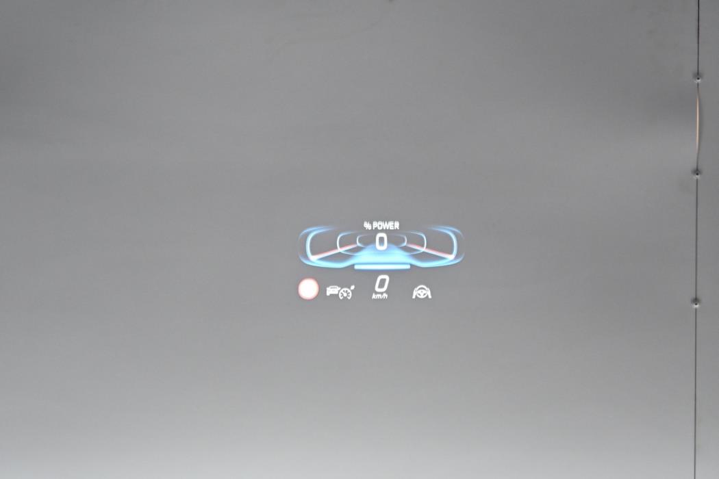 MERCEDES-BENZ EQE 2023