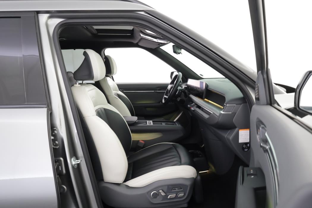 KIA EV9 2024