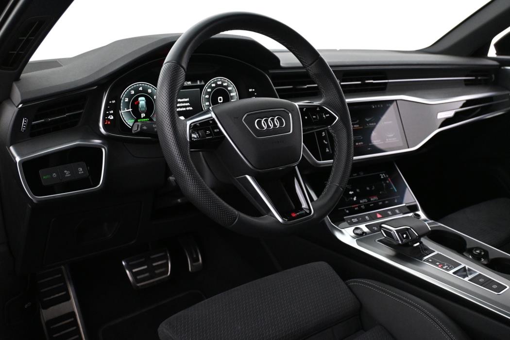 AUDI A6 2024