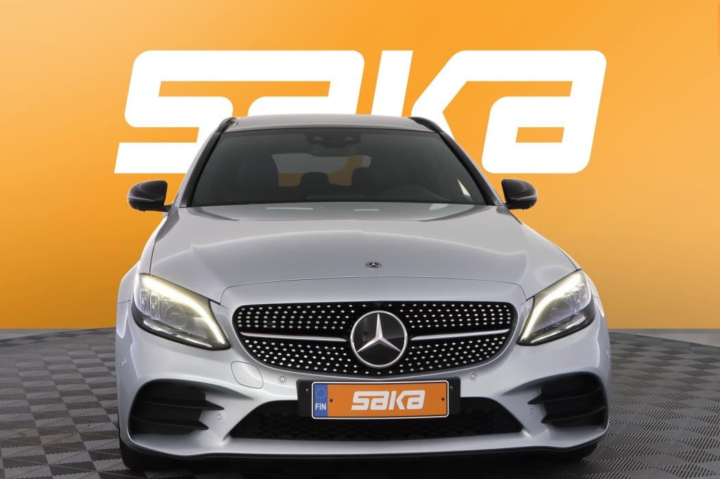 MERCEDES-BENZ C 2019