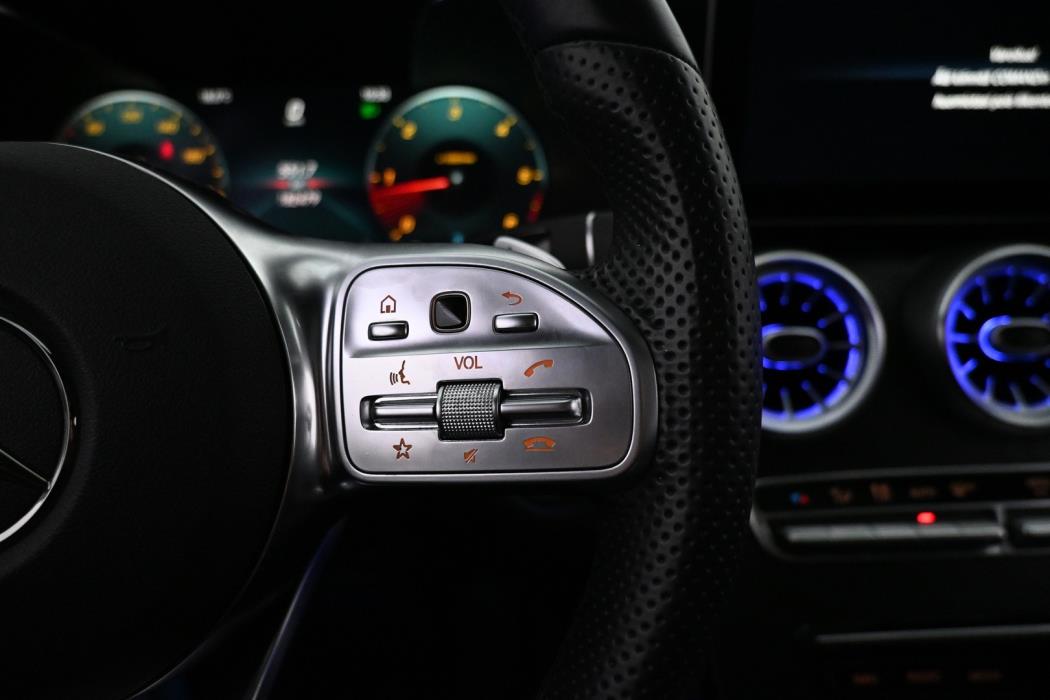 MERCEDES-BENZ C 2019