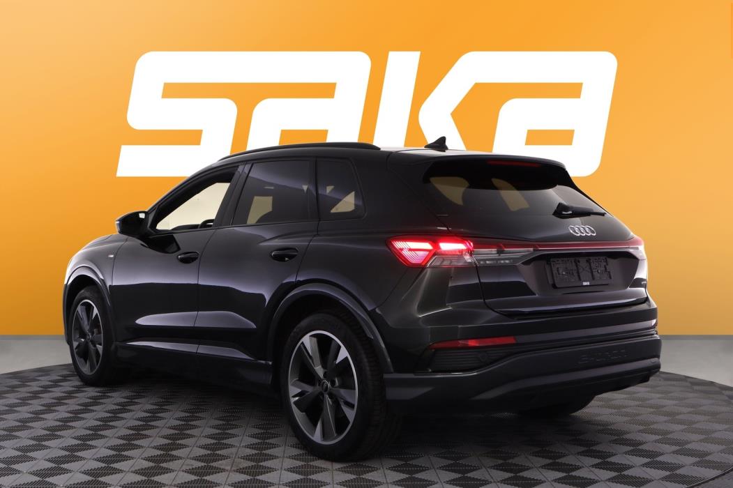 AUDI Q4 e-tron 2024