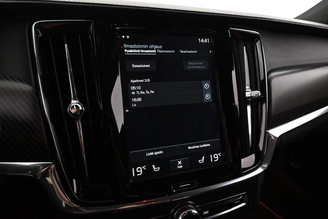 VOLVO V90 Cross Country 2018