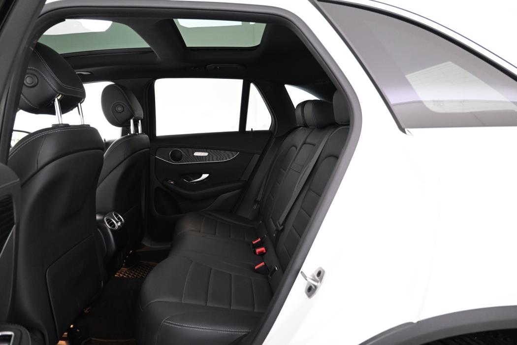 MERCEDES-BENZ GLC 2022