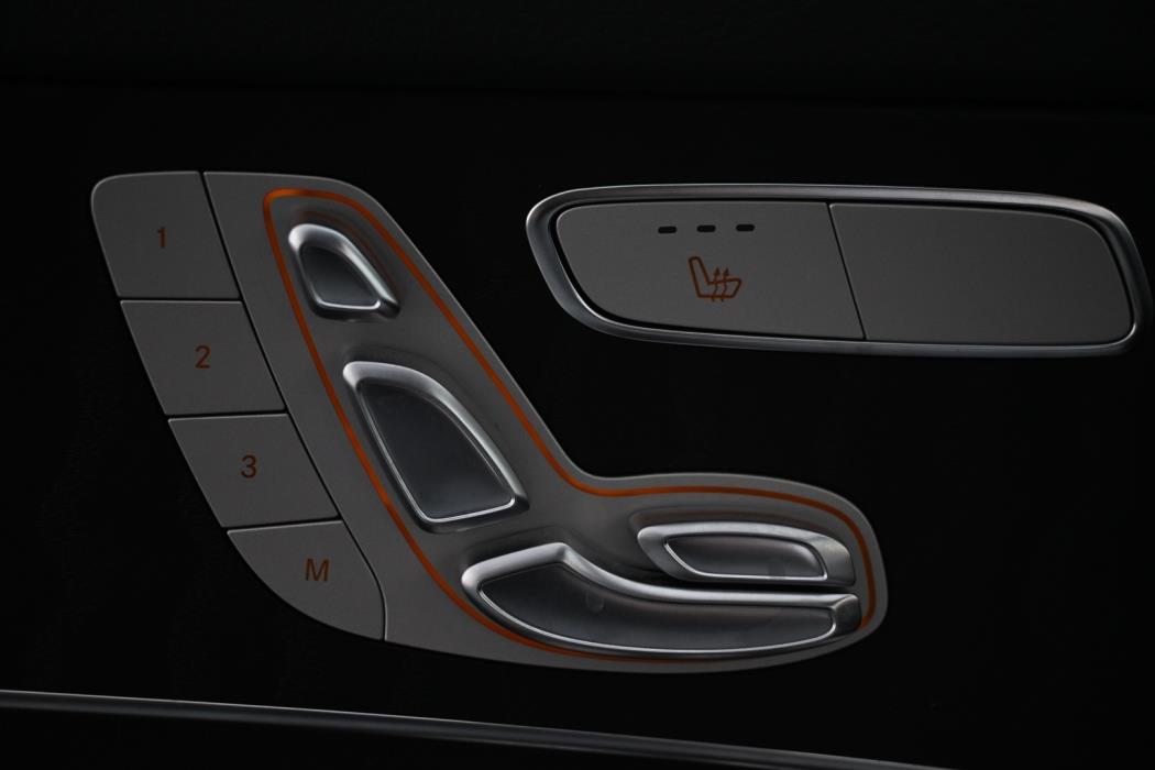 MERCEDES-BENZ GLC 2022