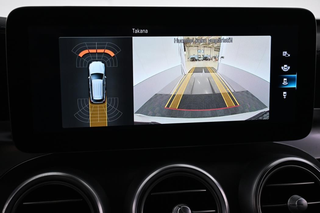 MERCEDES-BENZ GLC 2022