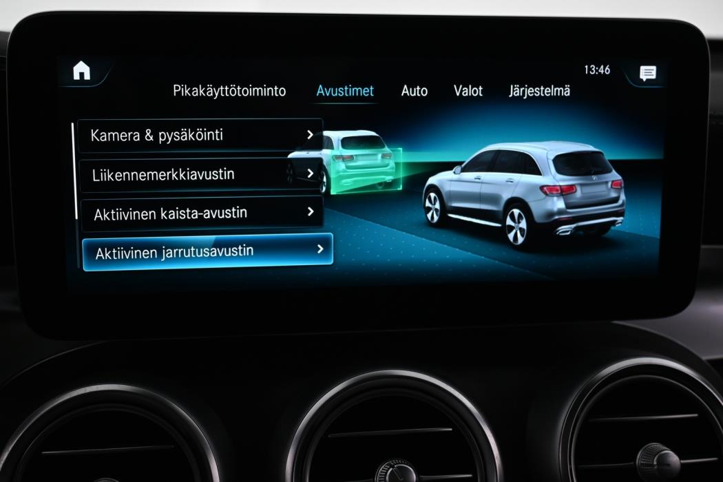 MERCEDES-BENZ GLC 2022