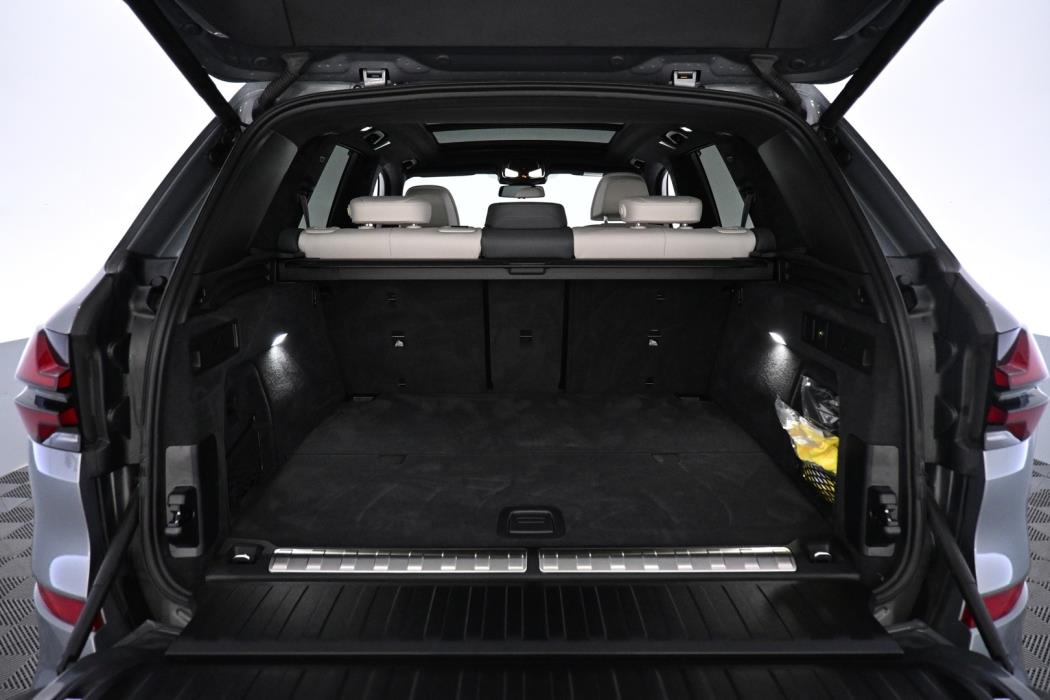 BMW X5 2024