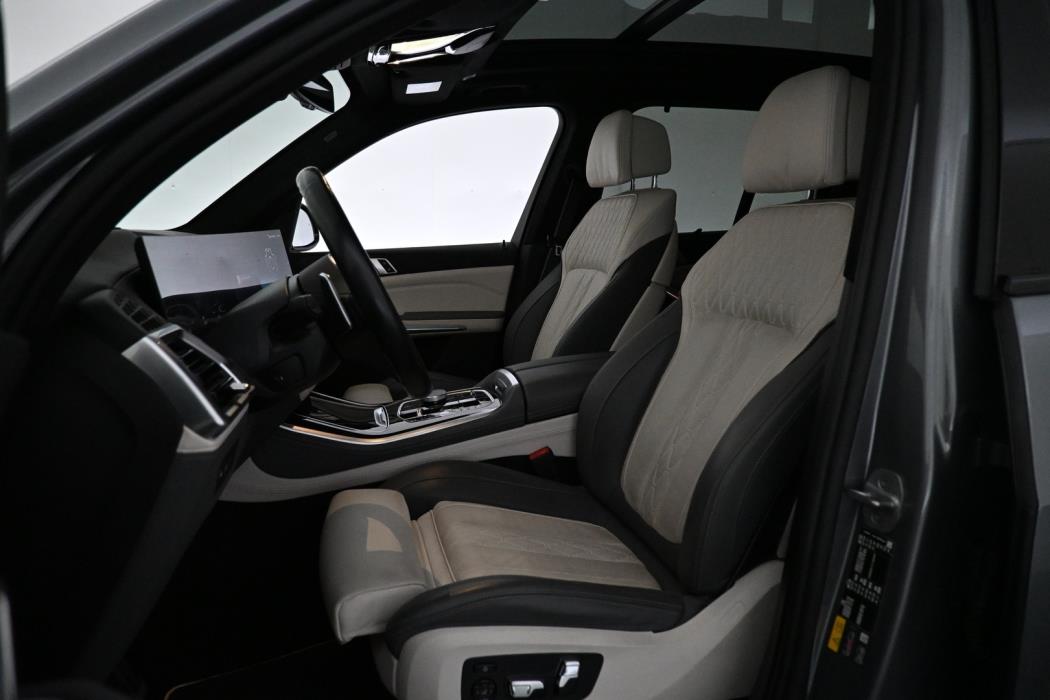 BMW X5 2024