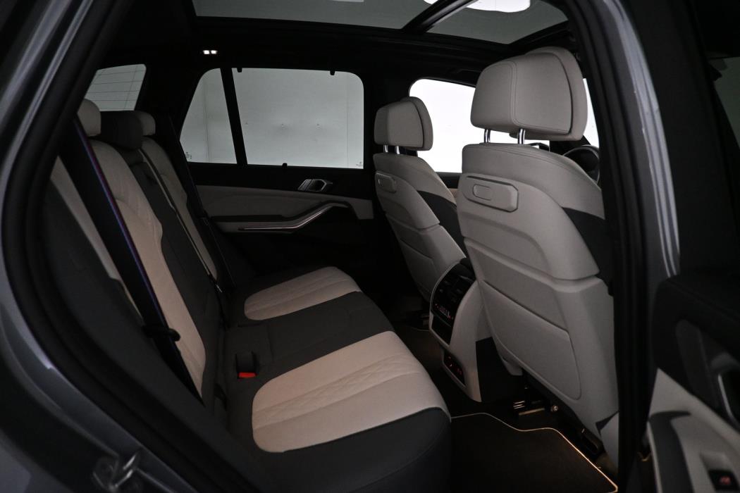 BMW X5 2024