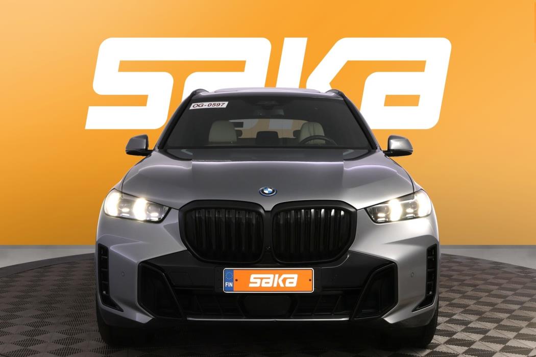 BMW X5 2024