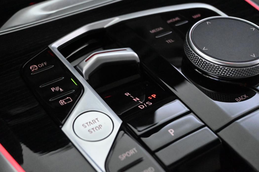 BMW X5 2024