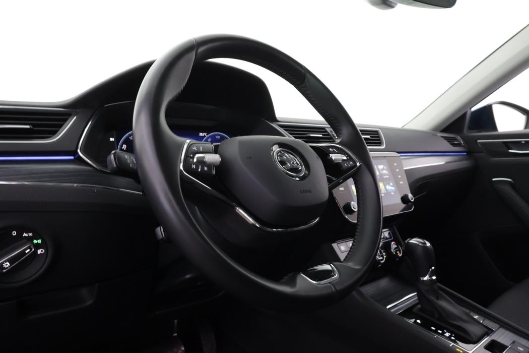 SKODA Superb 2022