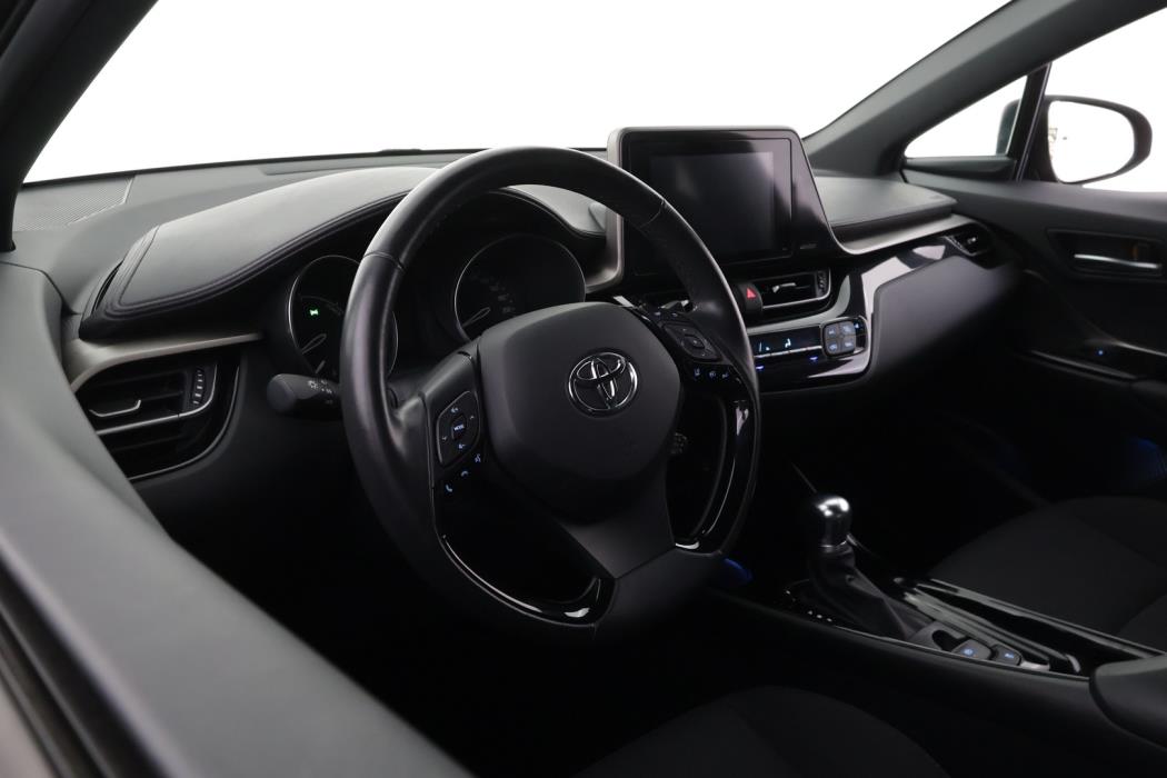TOYOTA C-HR 2019