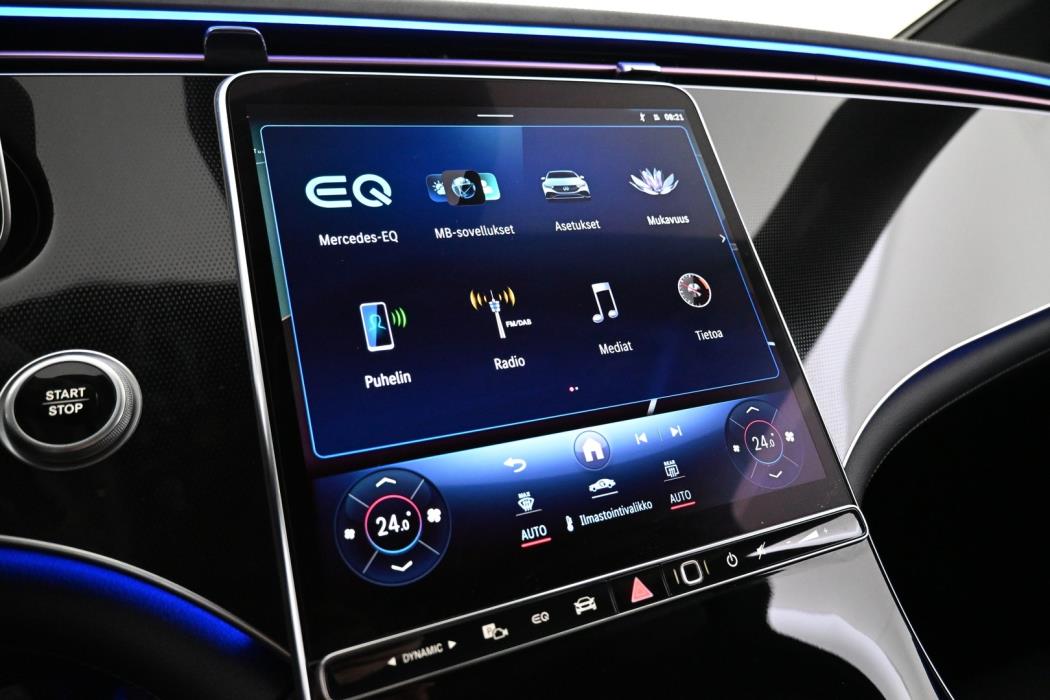 MERCEDES-BENZ EQE 2024