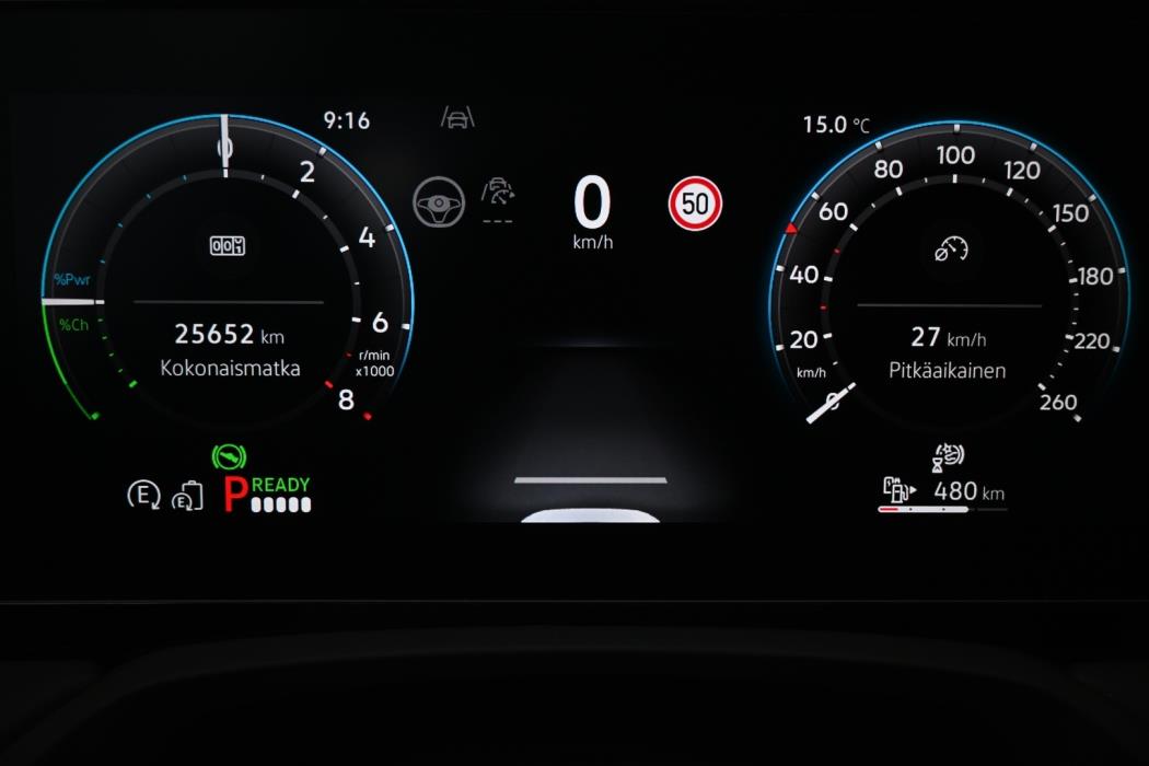 VOLKSWAGEN Passat 2025