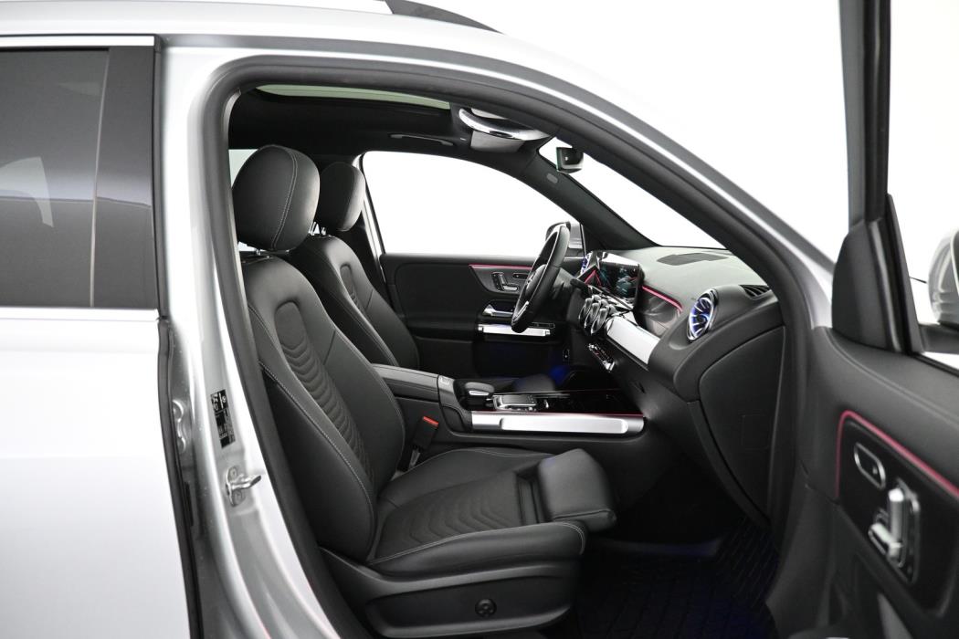MERCEDES-BENZ EQB 2024