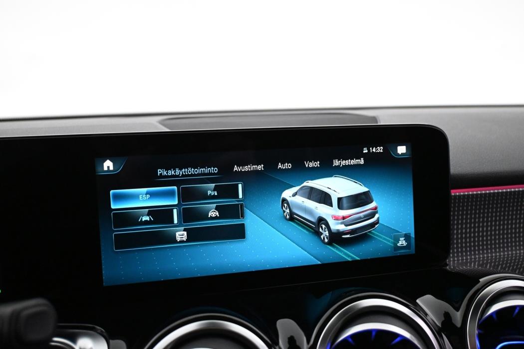 MERCEDES-BENZ EQB 2024