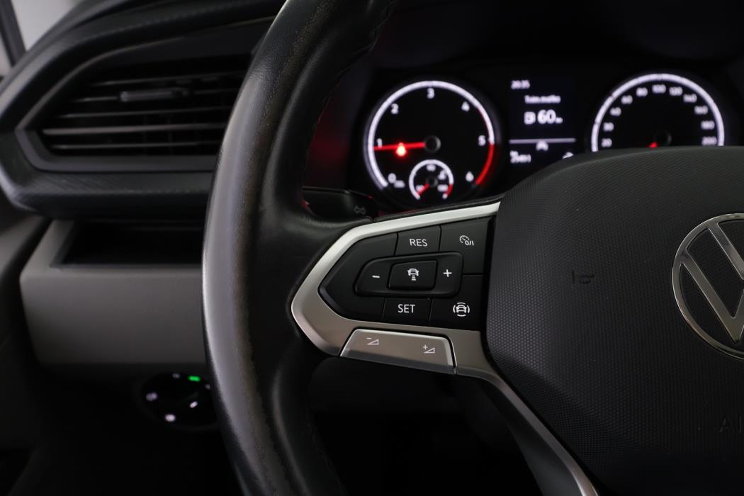 VOLKSWAGEN Transporter 2023
