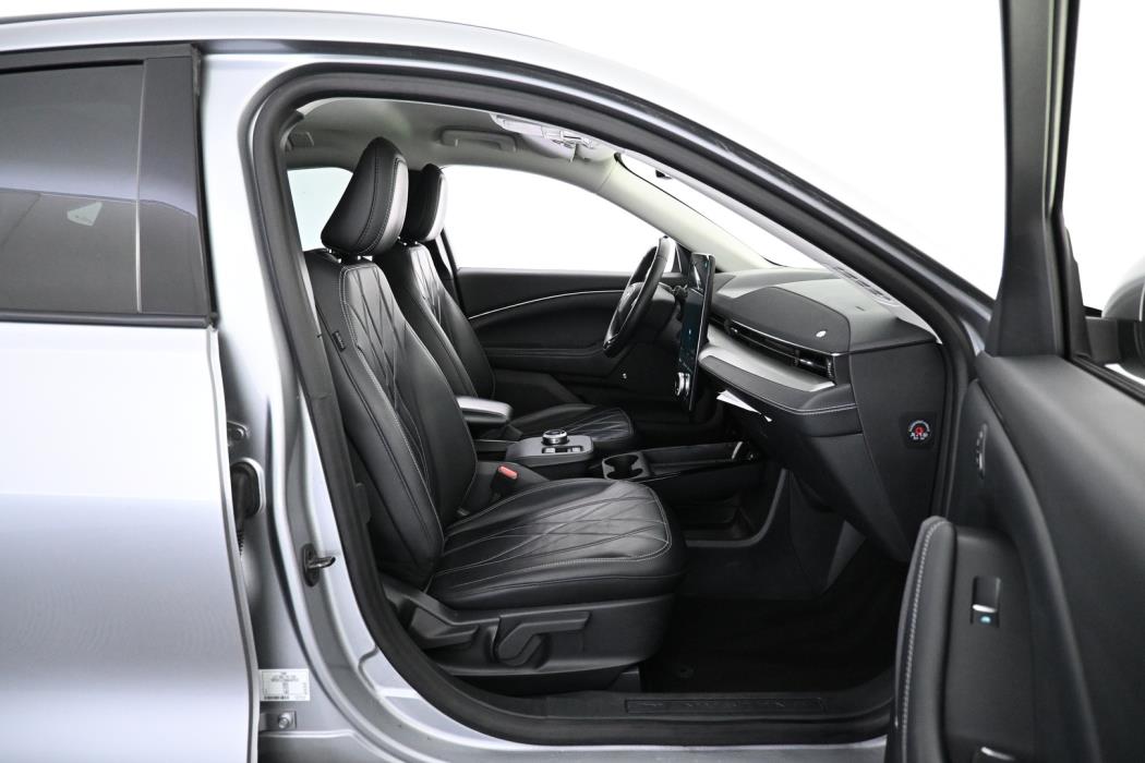 FORD Mustang Mach-E 2022