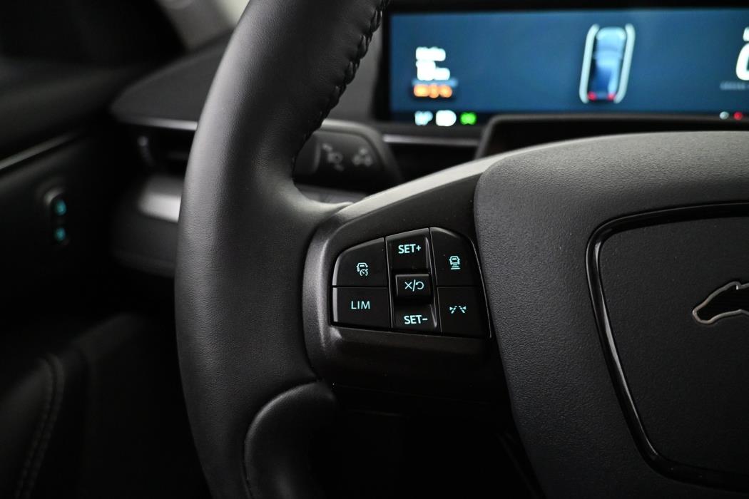 FORD Mustang Mach-E 2022