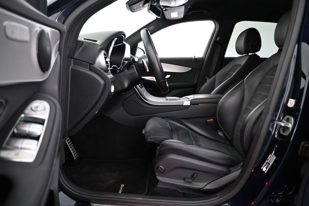 MERCEDES-BENZ GLC 2022