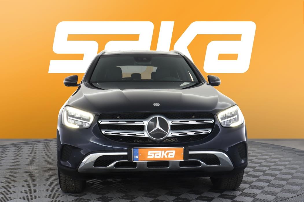 MERCEDES-BENZ GLC 2022