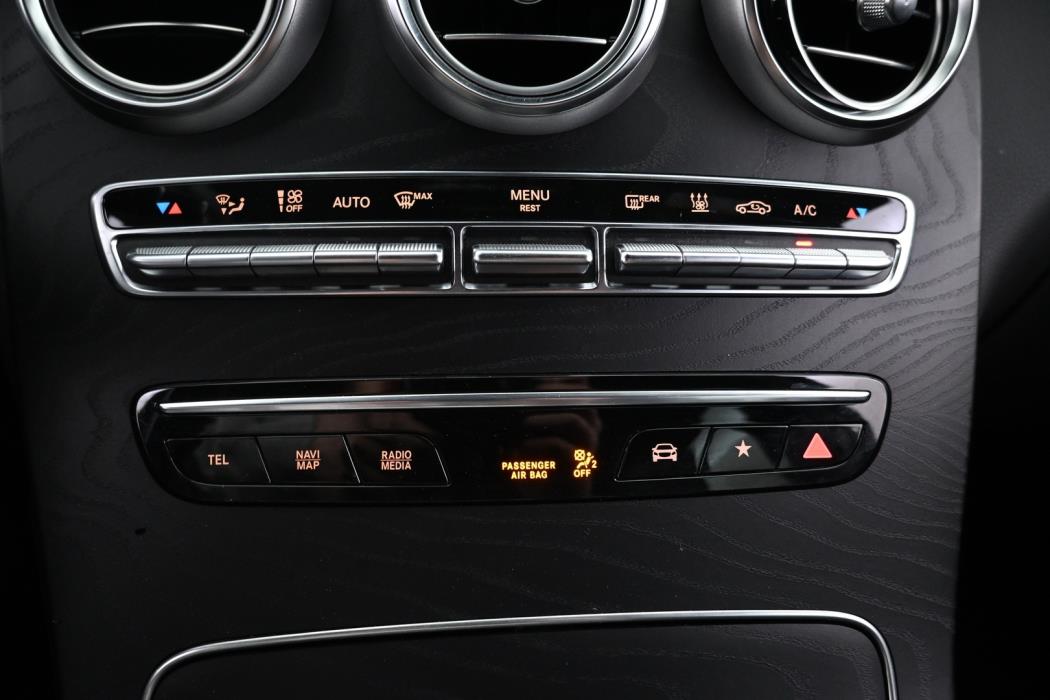 MERCEDES-BENZ GLC 2022