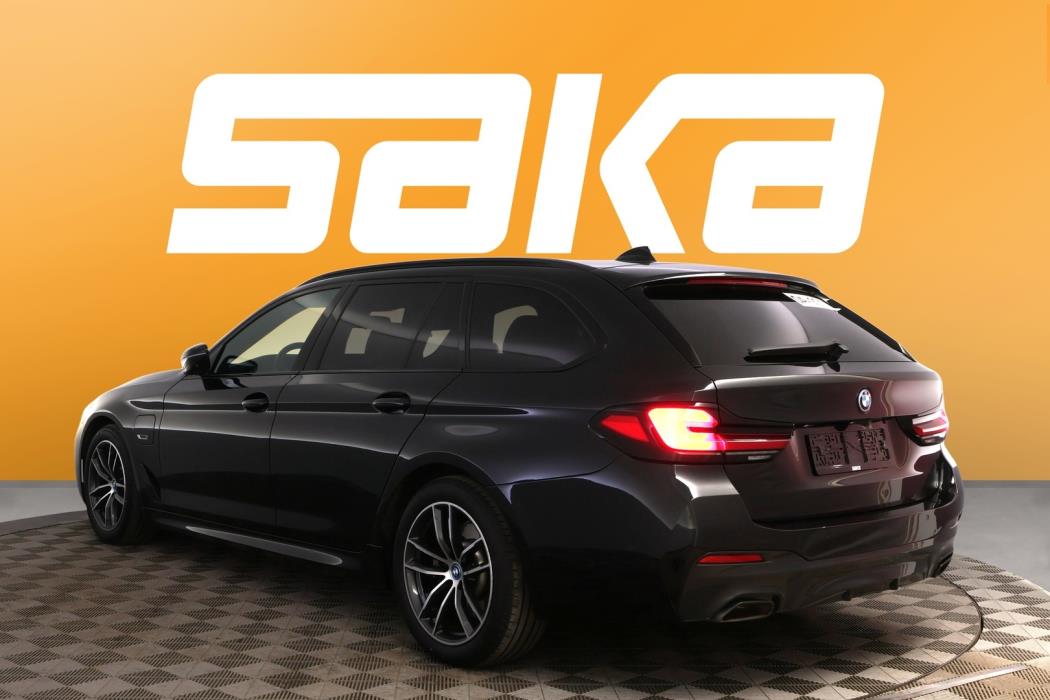 BMW 530 2022