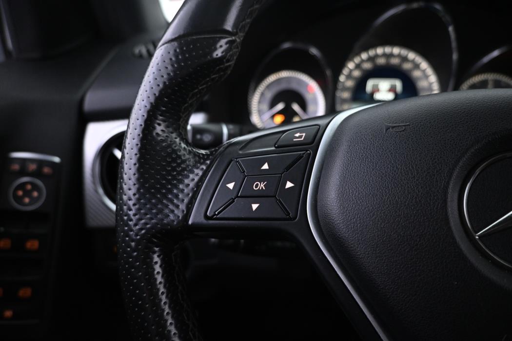 MERCEDES-BENZ GLK 2015