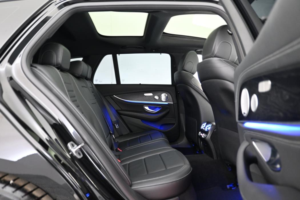 MERCEDES-BENZ E 2019