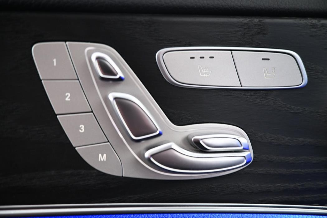 MERCEDES-BENZ E 2019