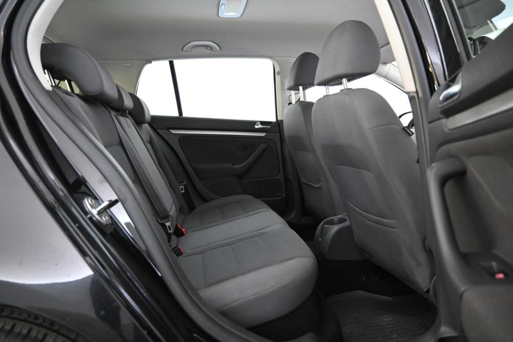 VOLKSWAGEN Golf 2007