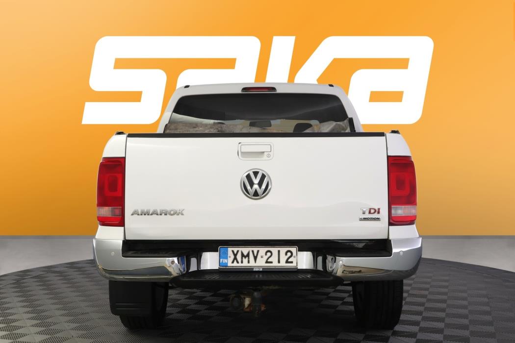 VOLKSWAGEN Amarok 2013
