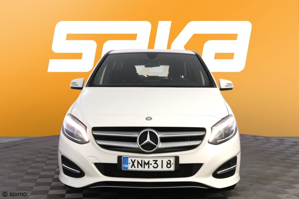 MERCEDES-BENZ B 2016