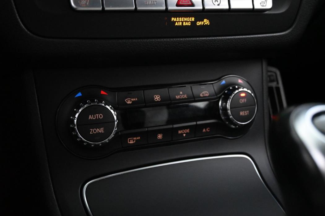 MERCEDES-BENZ B 2016