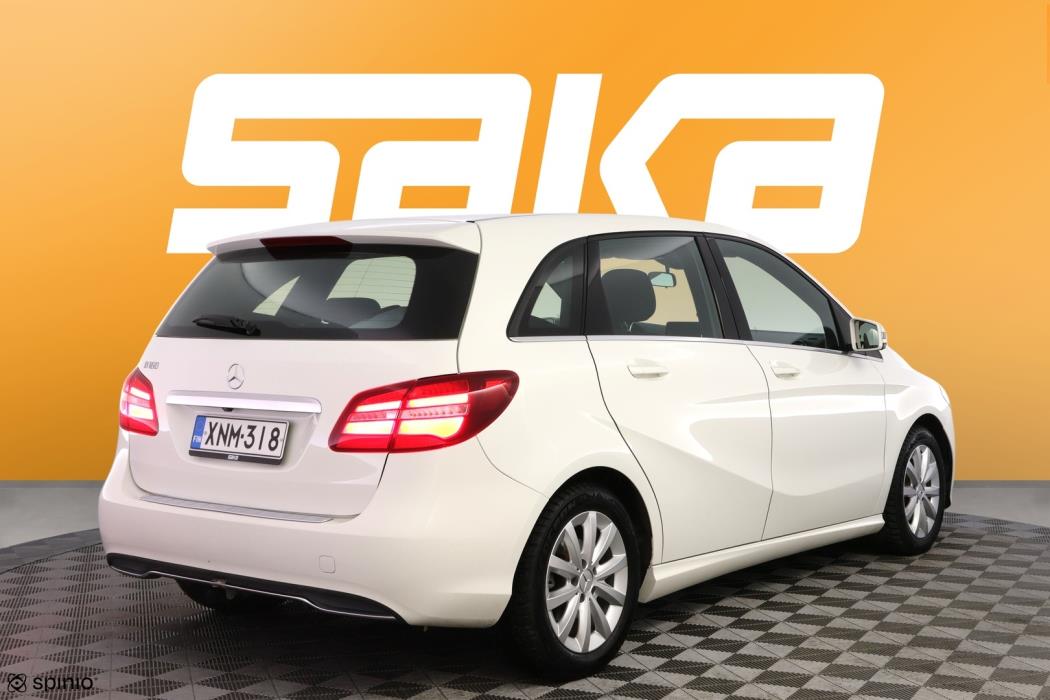 MERCEDES-BENZ B 2016